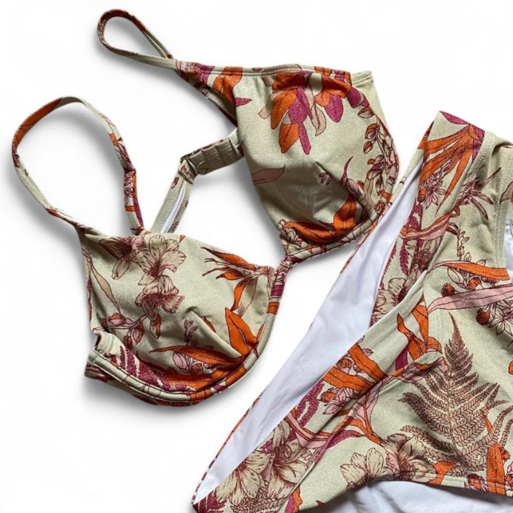 Cupshe women’s two piece bikini set in size L white and orange
